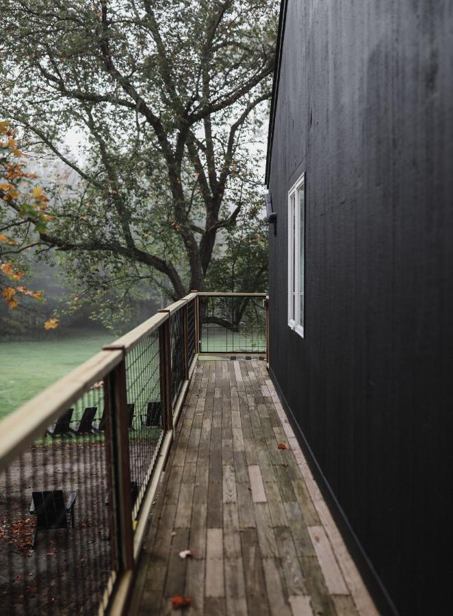 Taelta Lodge, A Bluebird By Lark Stowe Exterior foto